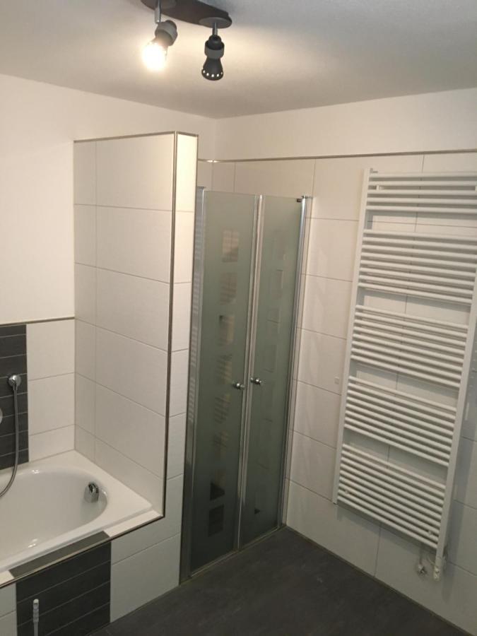 Peter'S Ferienwohnung Im Souterrain 诺伊里德 外观 照片